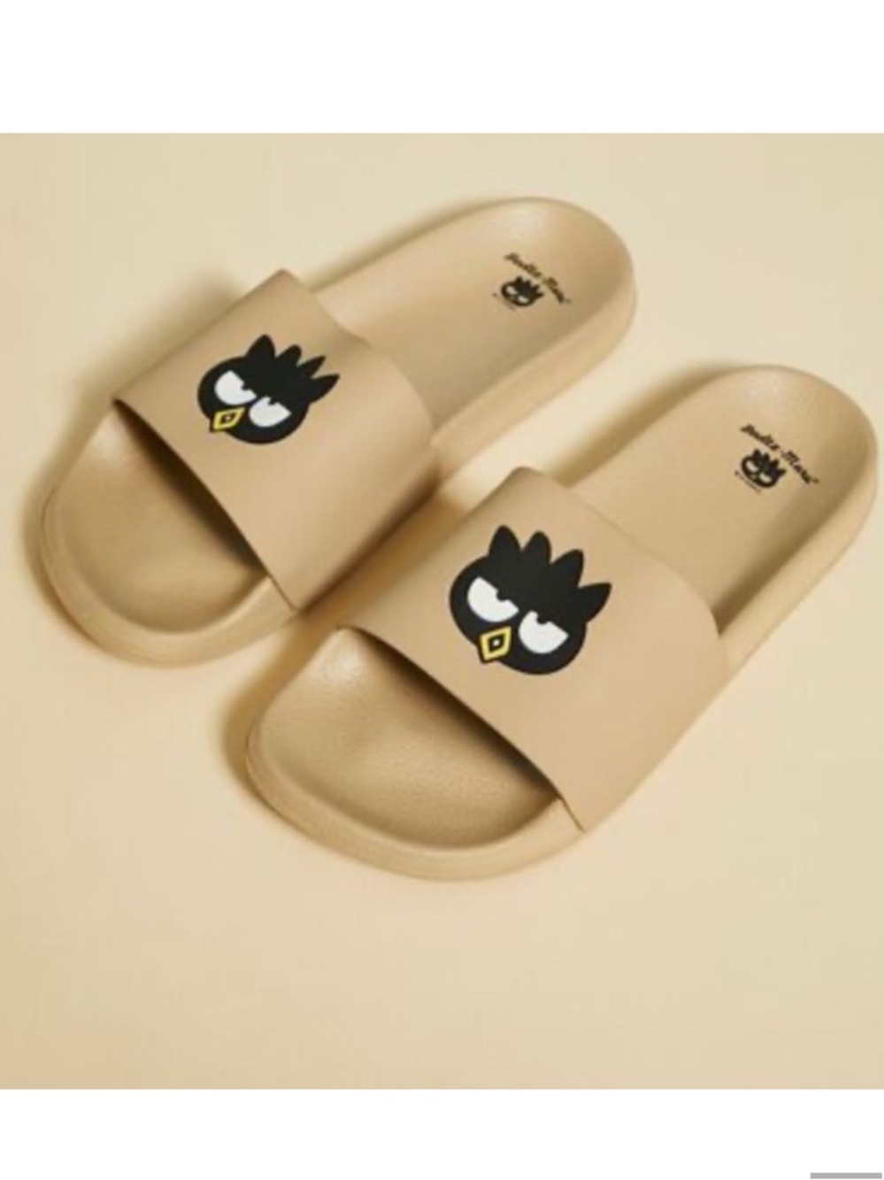 BADTZ-MARU by SANRIO x FOREVER 21 Graphic Sandals in Beige Multi